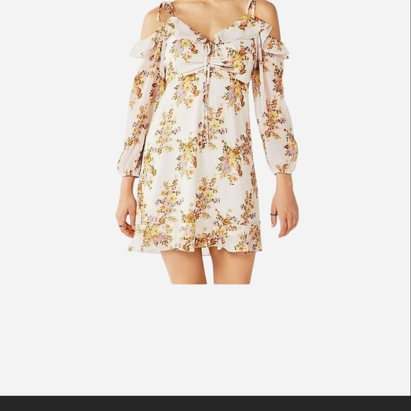 Rewind Dresses & Skirts - Rewind Floral Long Sleeve Dress - Cream and Pink